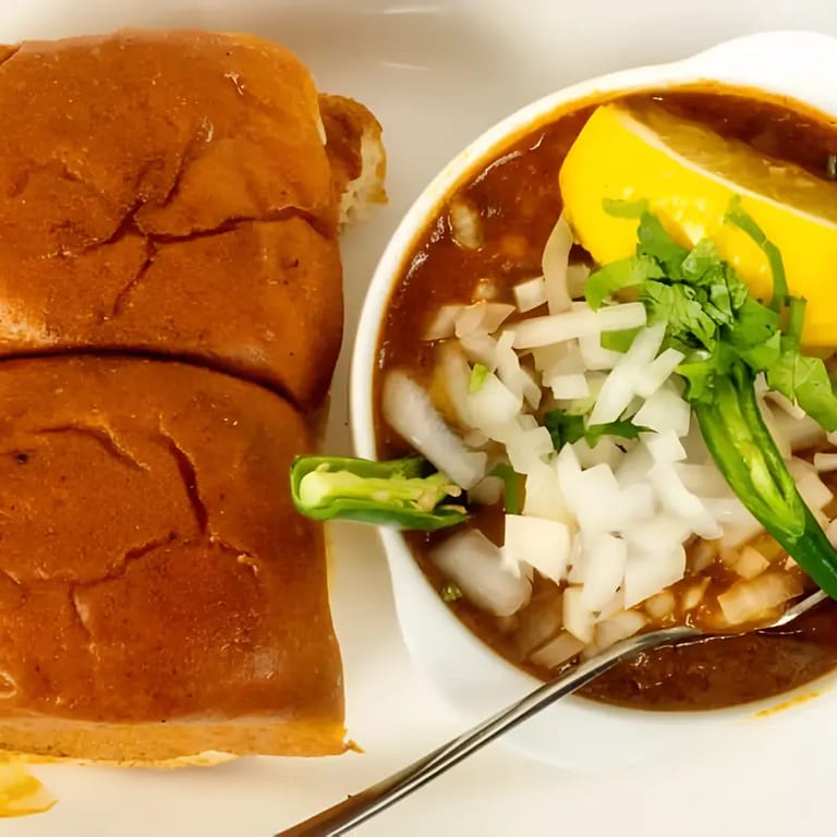 Delicious Pav Bhaji Awaits