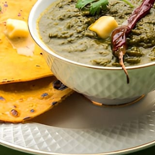 Sarson Da Sag and Makki Ki Roti